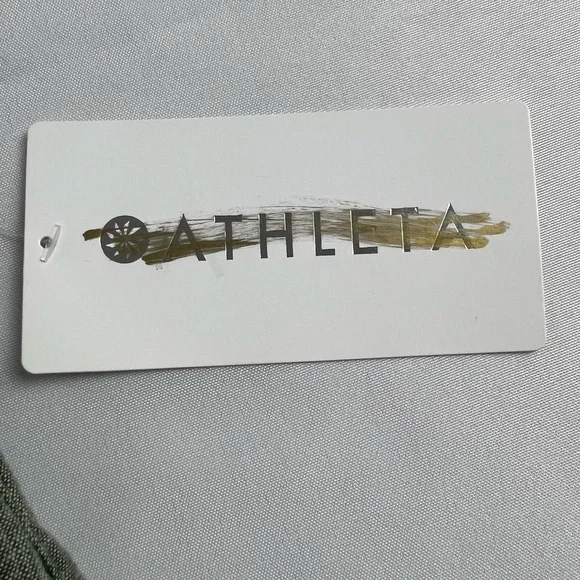 Athleta Voyager Linen Shorts - Picture 4 of 16